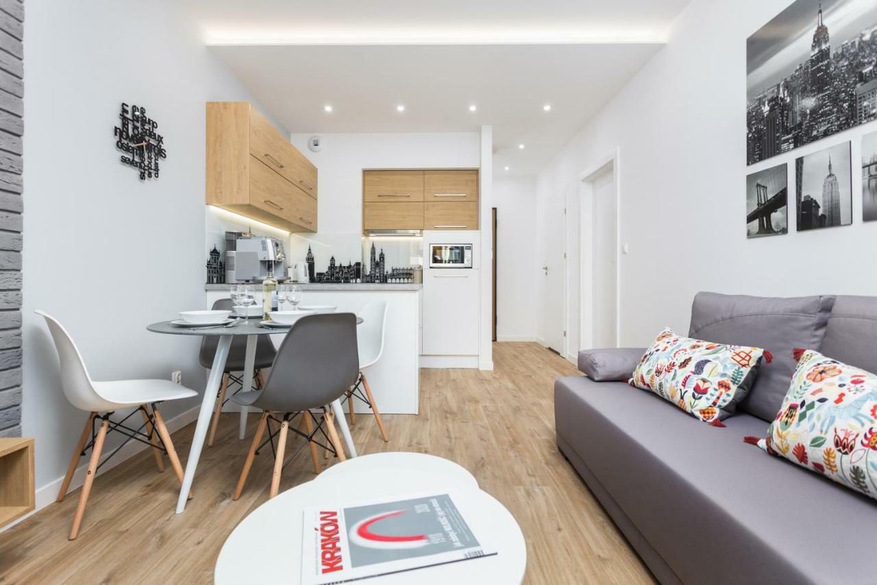 Of The Kings-silver No 2- Lubelska 10 Apartment Krakau